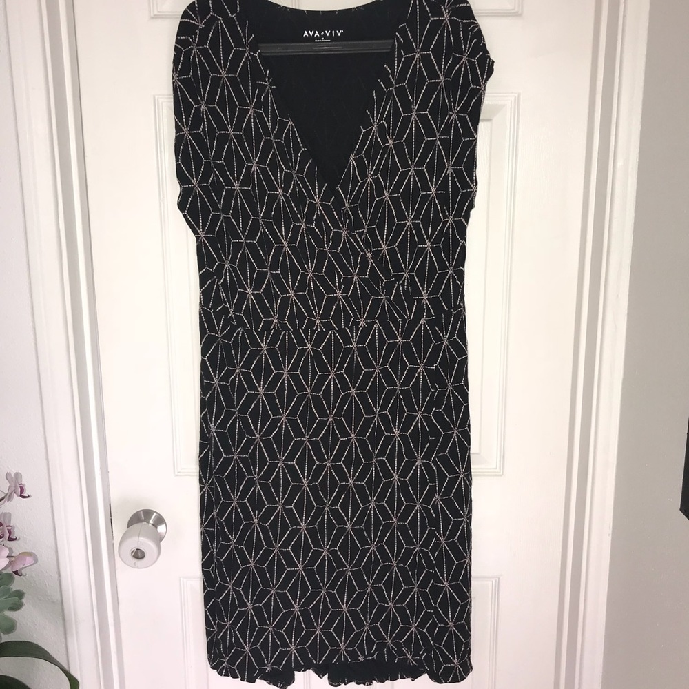 Black casual dress